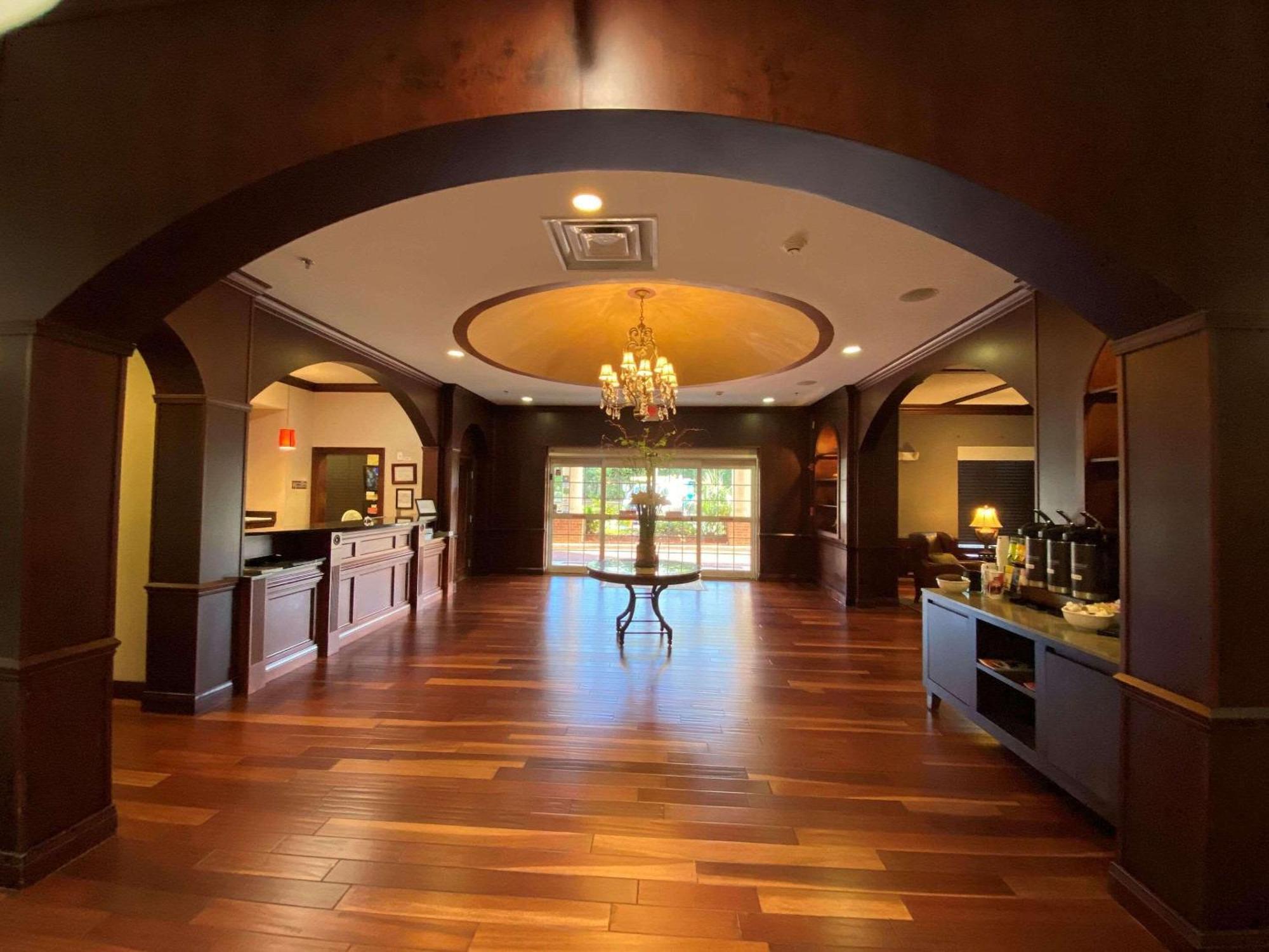 Country & By Radisson, Athens, Ga Hotel 3*
